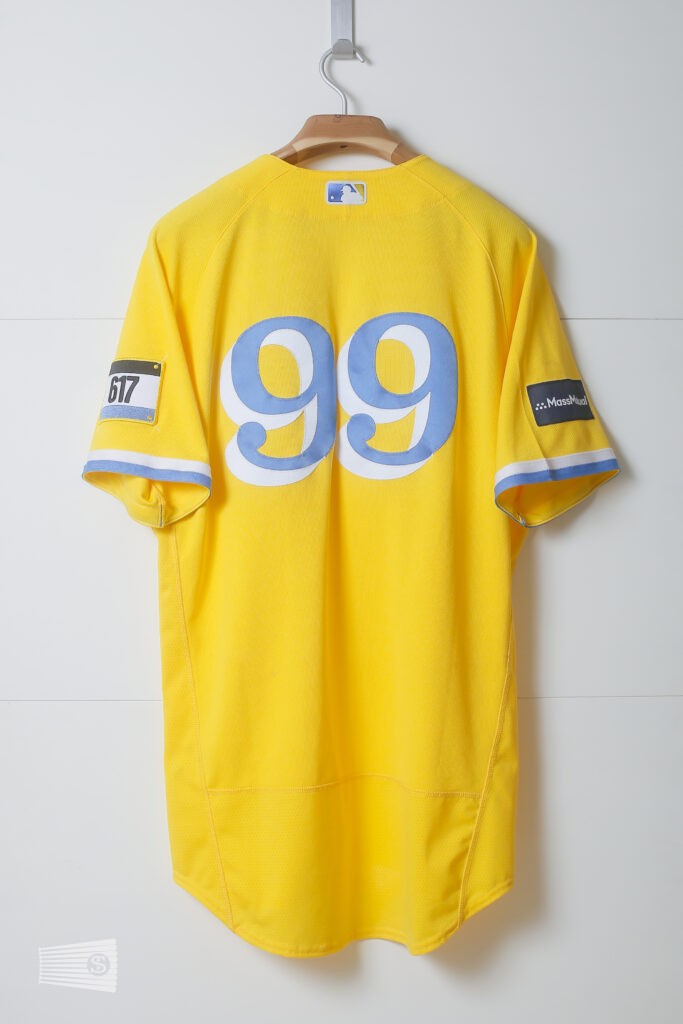 jersey photo on the back view