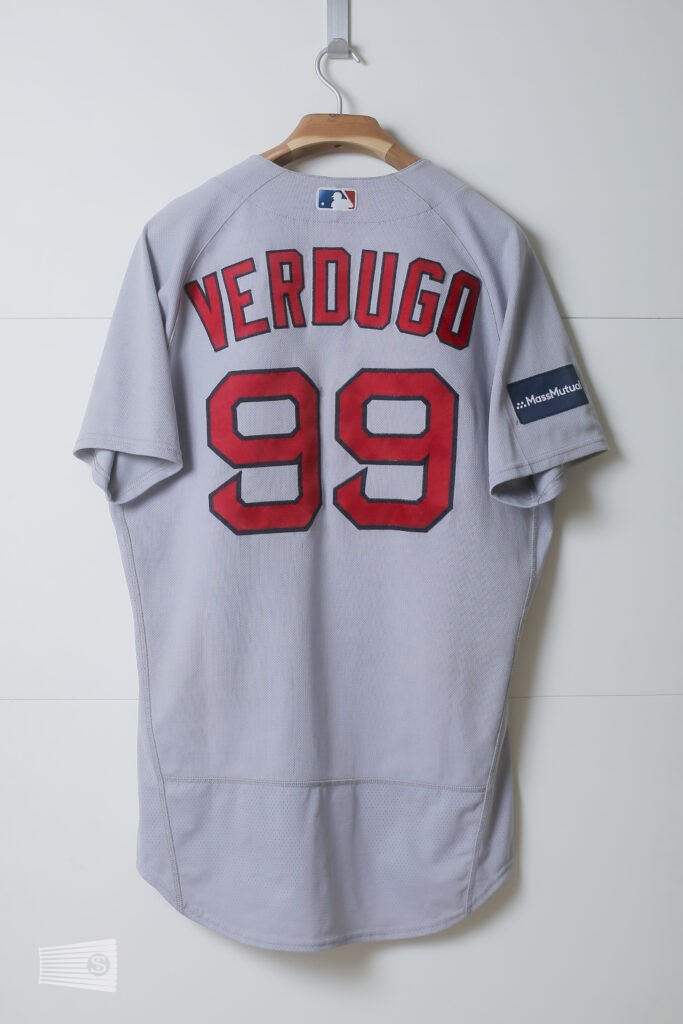  jersey photo on the back view