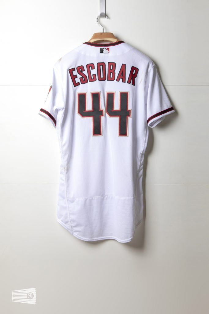 jersey photo on the back view