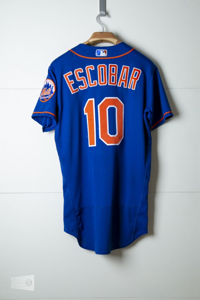 jersey photo on the back view