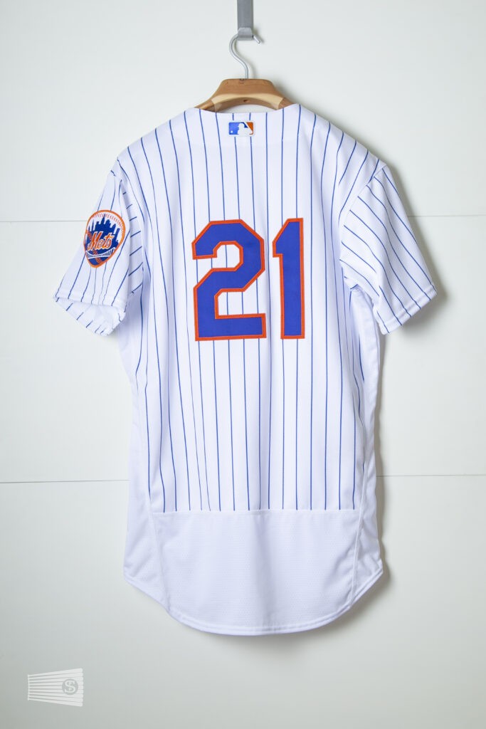 jersey photo on the back view