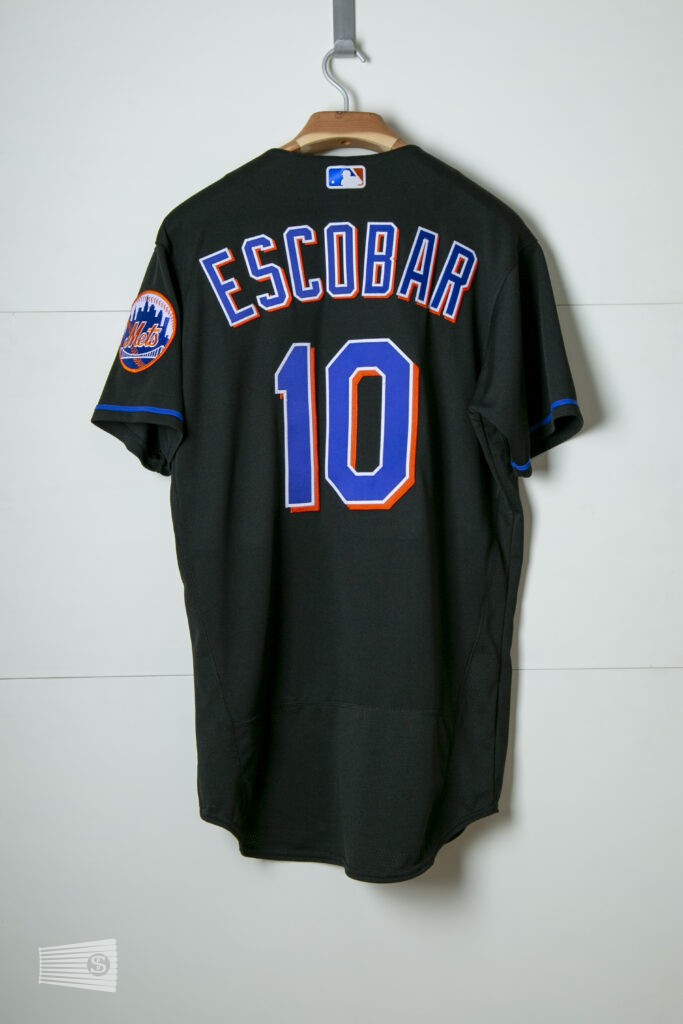 jersey photo on the back view