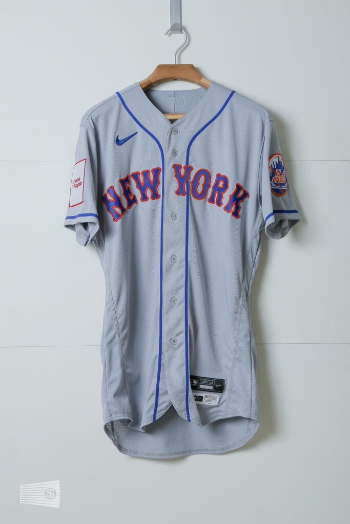 jersey photo on the front view