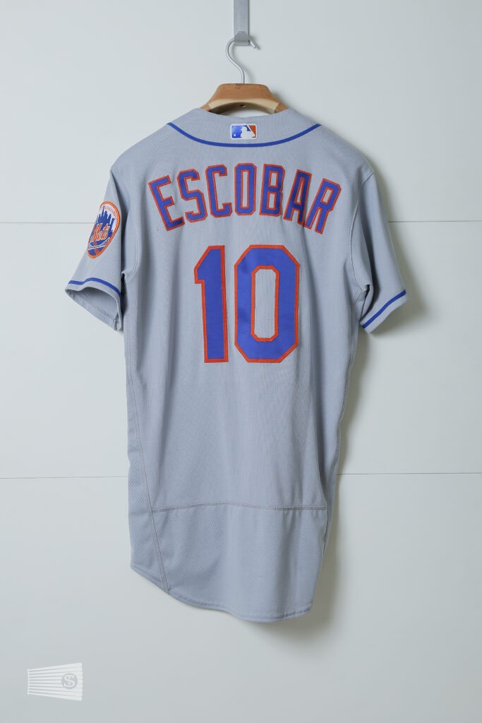 jersey photo on the back view