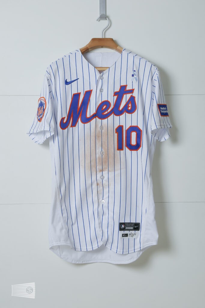 jersey photo on the front view