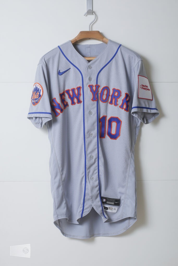 jersey photo on the front view