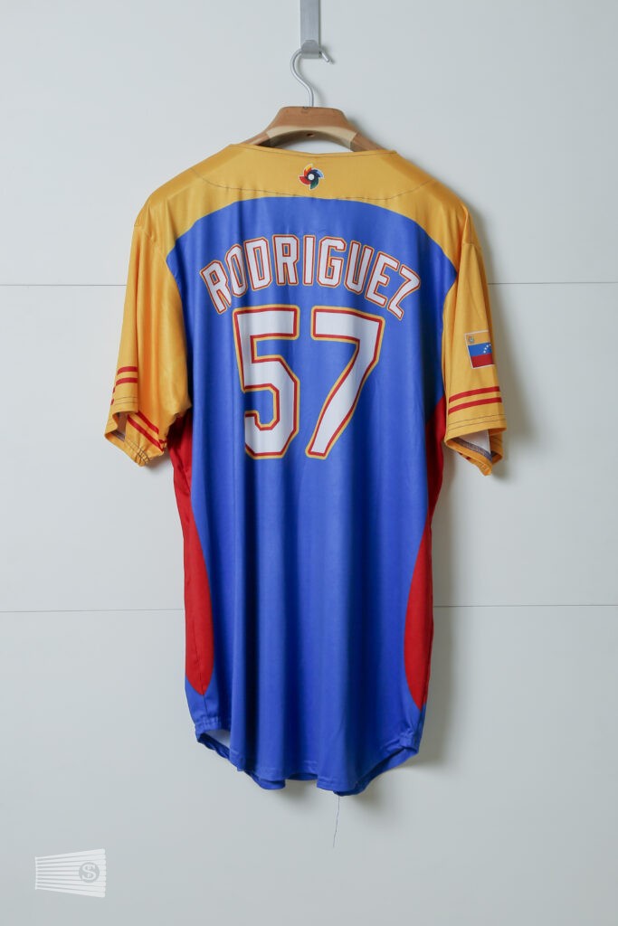 jersey photo on the back view