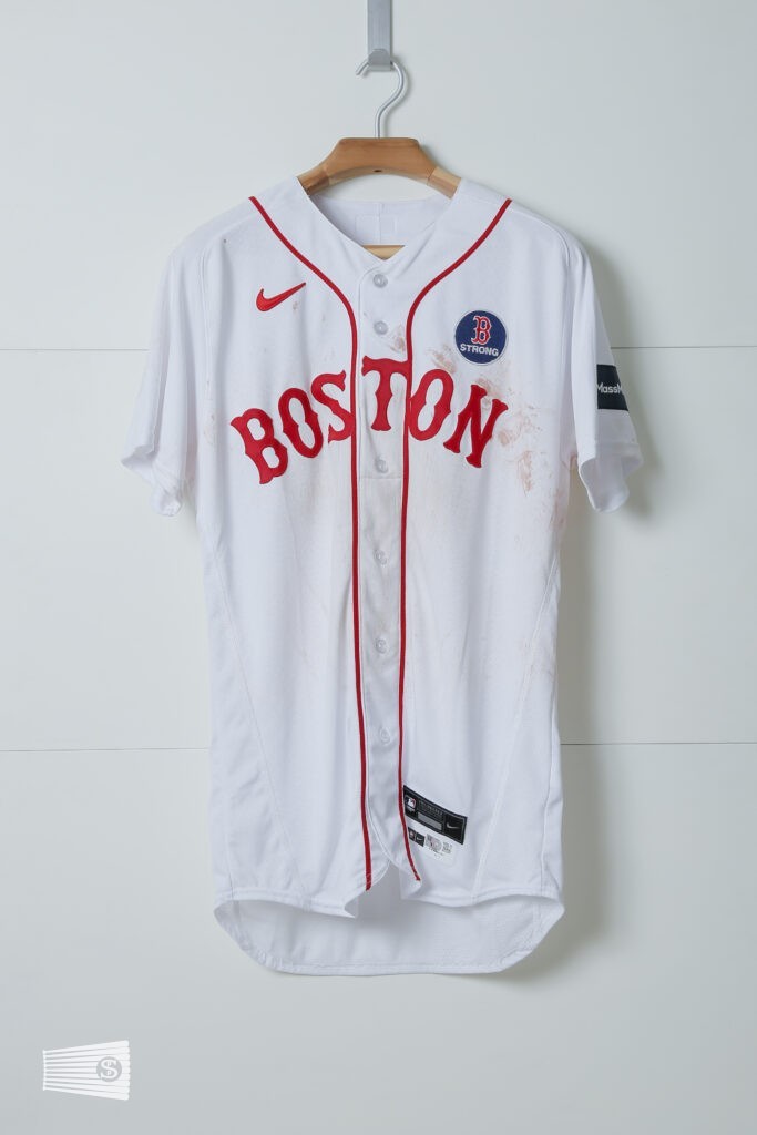  jersey photo on the front view