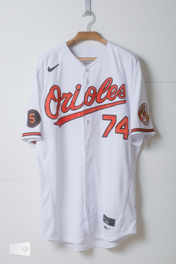  jersey photo on the front view