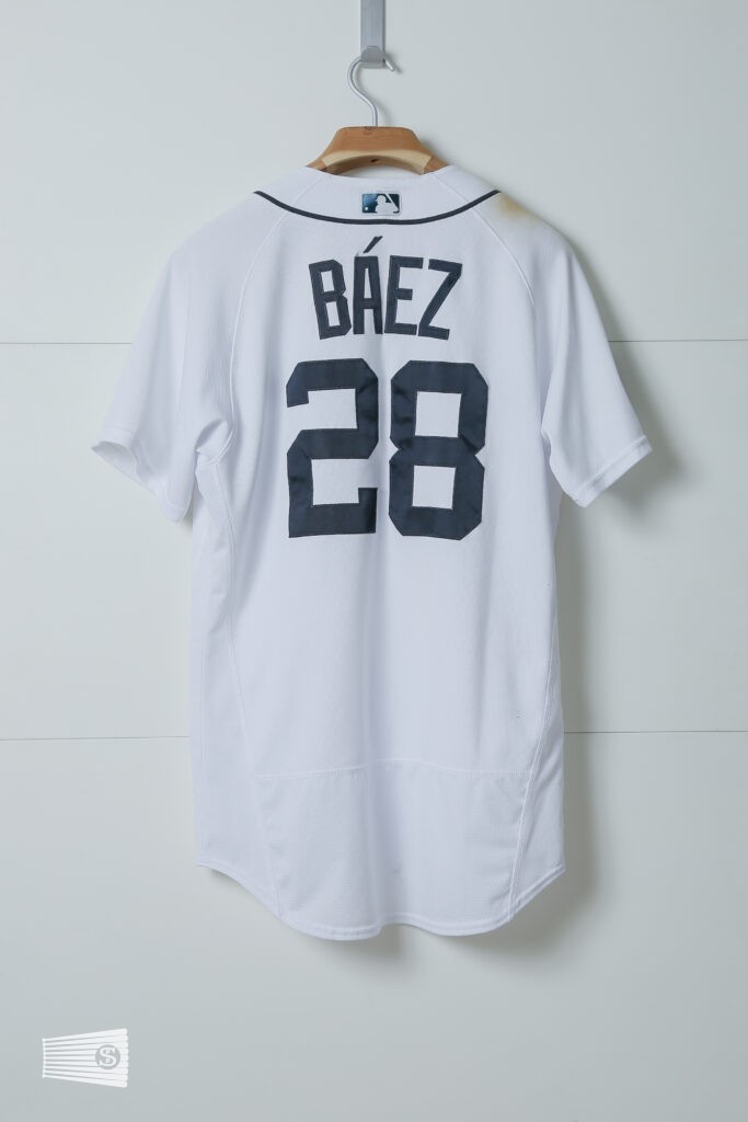  jersey photo on the back view