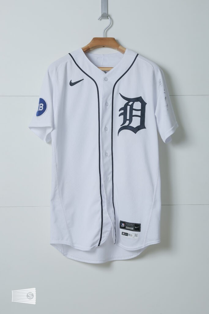  jersey photo on the front view