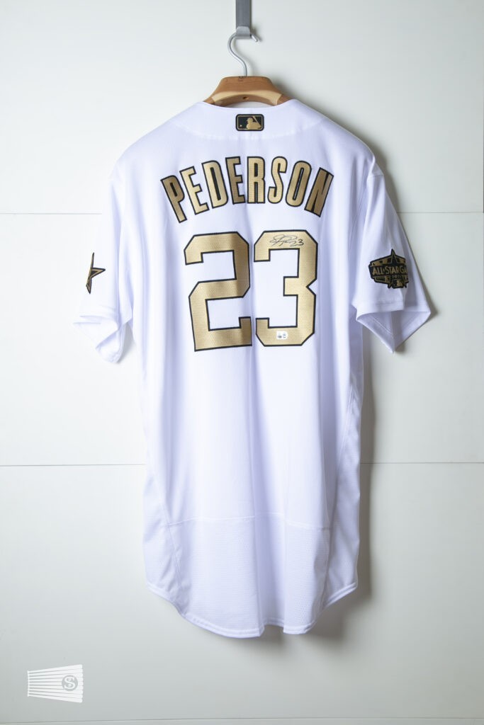 jersey photo on the back view