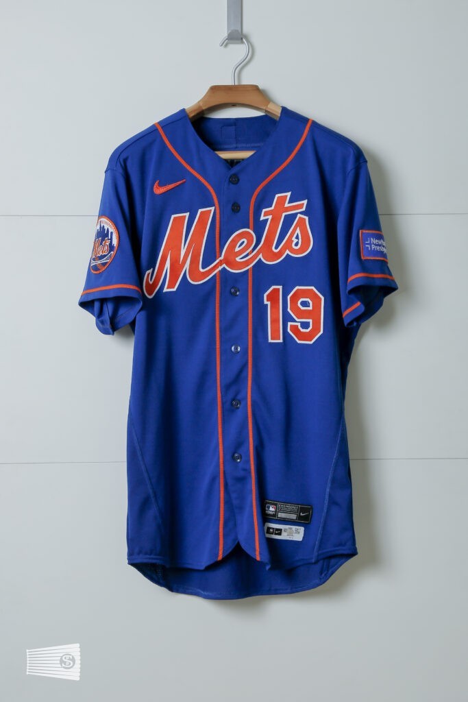 jersey photo on the front view