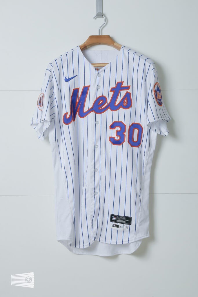 jersey photo on the front view