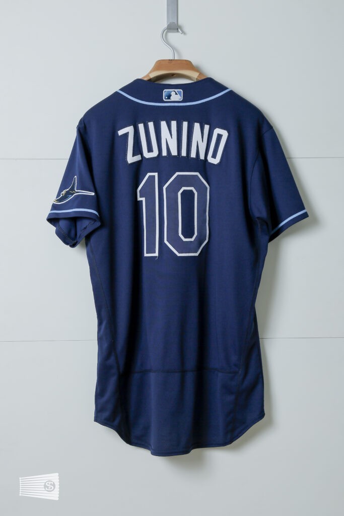 jersey photo on the back view