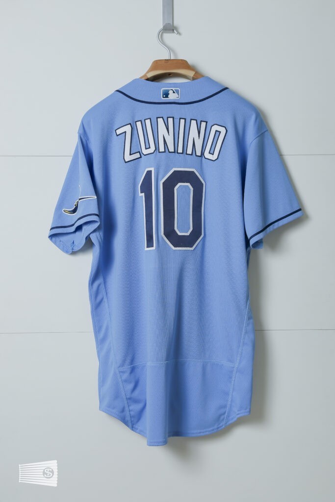 jersey photo on the back view