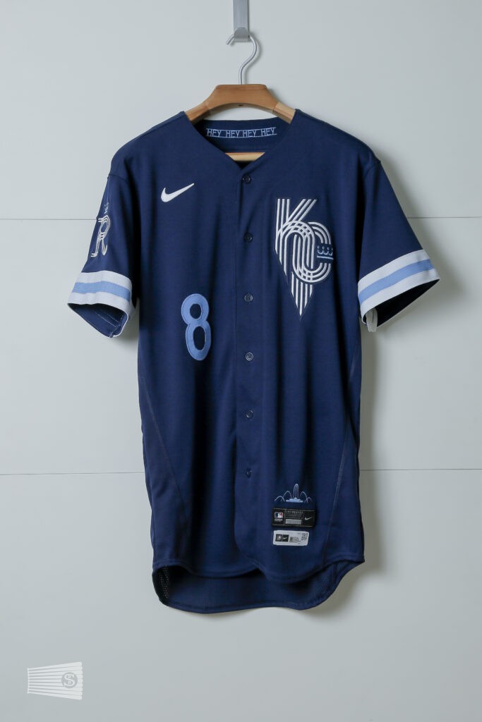 jersey photo on the front view